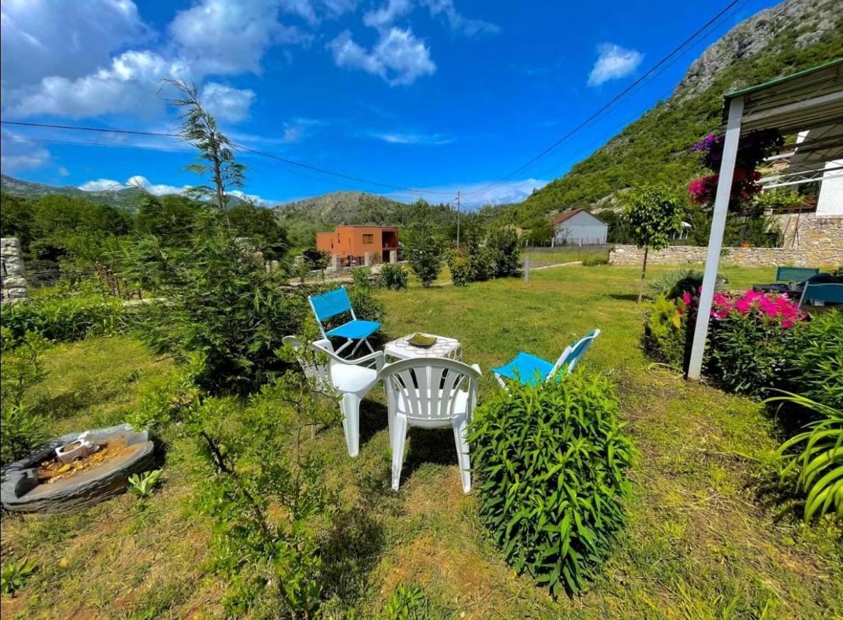 Sunlight Cottage Maya Virpazar Bilik gambar